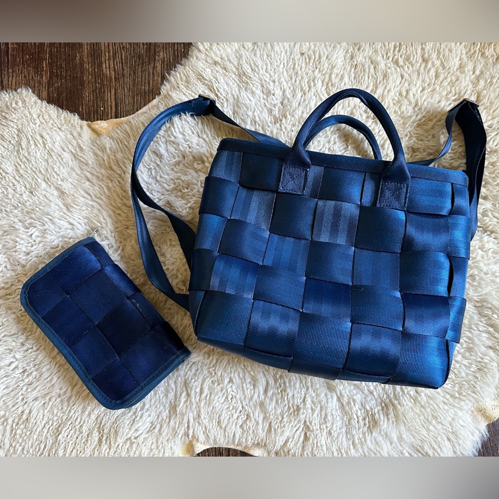Harvey’s seatbelt bag woven backpack and full wallet indigo